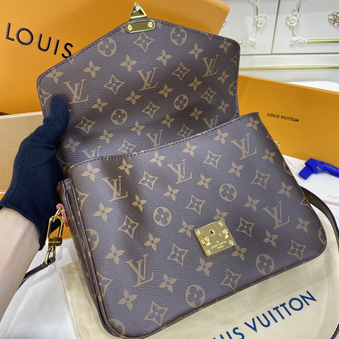 Louis Vuitton POCHETTE METIS Handbag Monogram M44875 